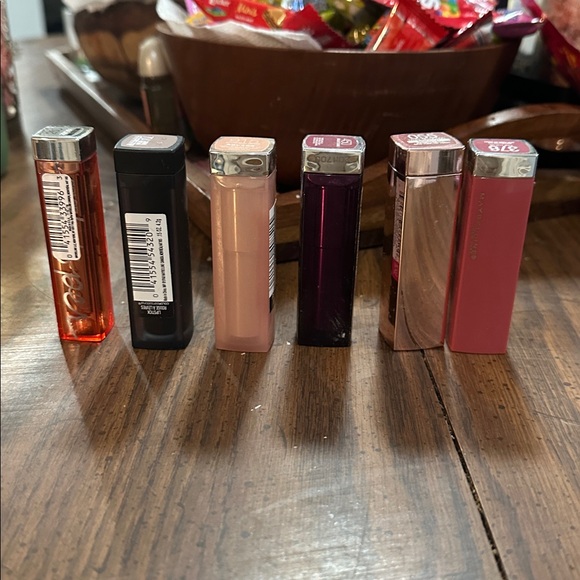 Bundle - Picture 2 of 2